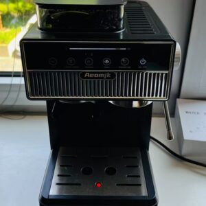 91f0e55c-4351-457c-85c9-a5f72ff69d57.jpg Coffee Machine, Black