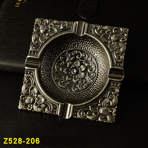 f3731976-c80d-4c77-b9d5-4e854f27acca.jpg Vintage Pattern Ashtray